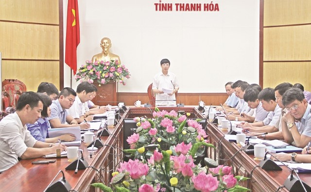 Hội nghị báo cáo và thảo luận về đề xuất đầu tư xây dựng nhà máy xi măng tại Khu Kinh tế Nghi Sơn