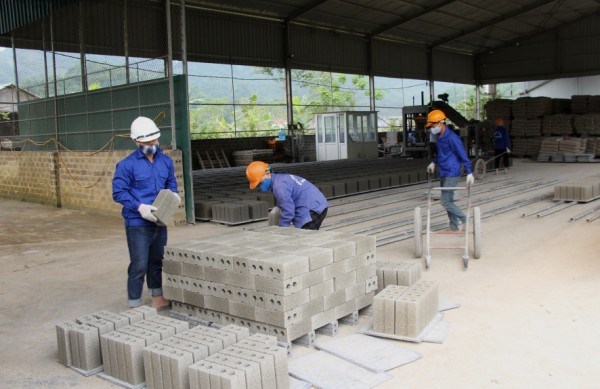 Cao Bằng: Gạch bê tông - Hướng đi mới trong sản xuất vật liệu xây dựng