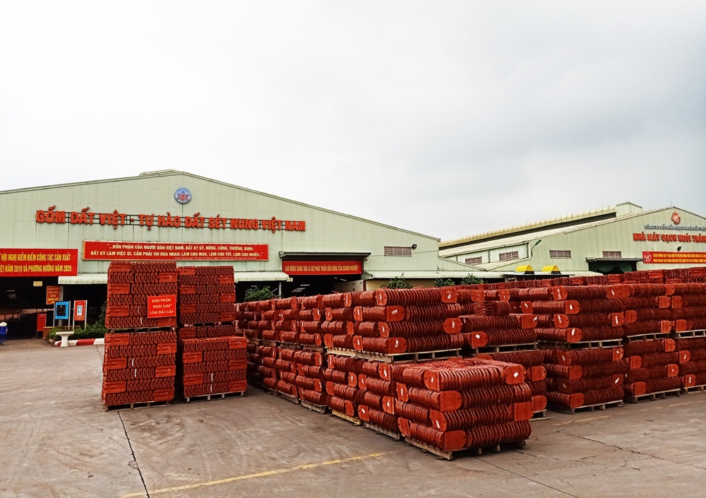 Gạch ngói Đất Việt áp dụng công nghệ máy nghiền khô phối liệu siêu mịn cho sản xuất gạch cotto