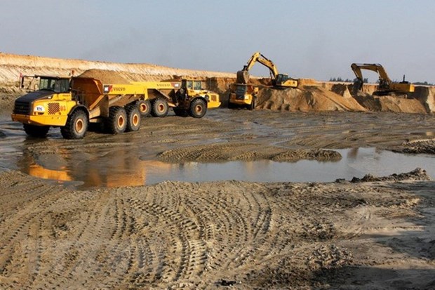 Bộ Xây dựng: Báo cáo tình hình xuất khẩu cát trắng silic làm khuôn đúc trước ngày 20/8