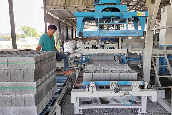 Tây Ninh: Doanh nghiệp sản xuất vật liệu xây không nung hoạt động cầm chừng