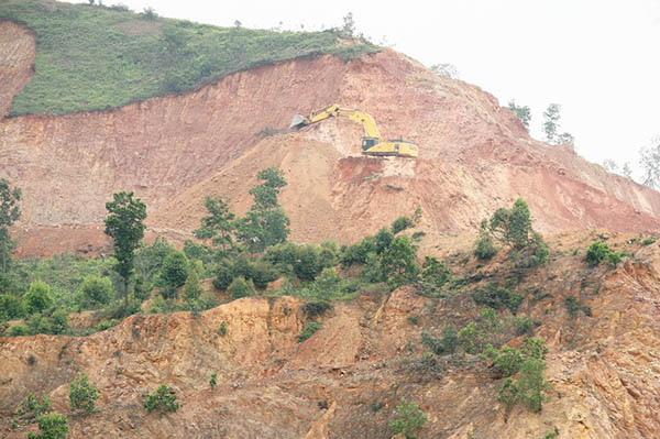 Đề xuất cấp giấy phép khai thác khoáng sản mỏ đá sét Núi Nghè cho NM Xi măng Long Thành 