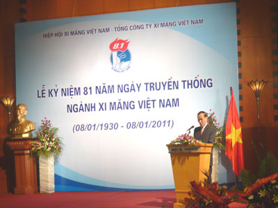 Lễ kỉ niệm 81 năm ngày truyền thống ngành xi măng Việt Nam ( 8/1/1930-8/1/2011)