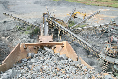 Bộ Xây dựng yêu cầu báo cáo tình hình thực hiện Quy hoạch khoáng sản làm VLXD