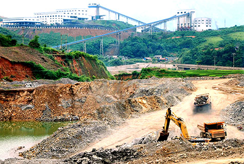 Lào Cai đóng cửa mỏ khoáng sản cao lanh và đất sét trắng