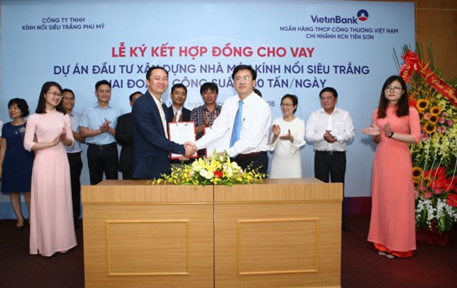 VietinBank tài trợ 1.540 tỷ cho Dự án đầu tư xây dựng dây chuyền sản xuất kính nổi siêu trắng