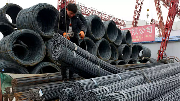 Trung Quốc: Giá thép, quặng sắt giảm