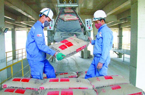 Năm 2020: Xi măng Long Sơn tiêu thụ 7,1 triệu tấn xi măng, 696.000 tấn clinker