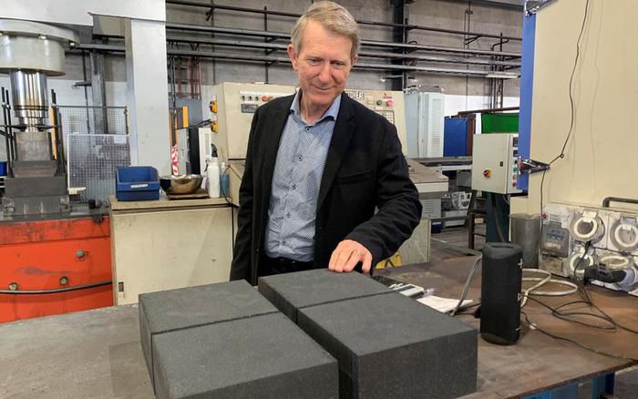 Australia: Sản xuất thành công loại gạch có thể lưu trữ nhiệt năng