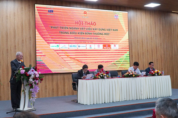 Hội thảo "Phát triển ngành VLXD Việt Nam trong điều kiện bình thường mới"