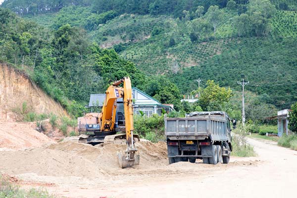 UBND tỉnh Lâm Đồng chỉ đạo khắc phục tình trạng khan hiếm, ổn định thị trường VLXD