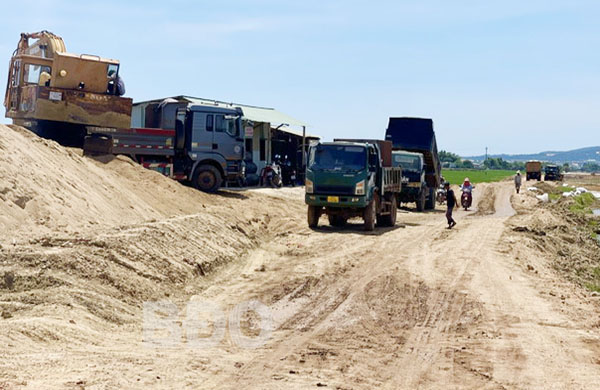 Bình Định: Tăng cường công tác quản lý hoạt động các mỏ vật liệu khoáng sản