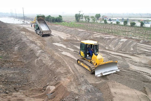 Thái Bình: Nguồn cát khan hiếm ảnh hưởng đến tiến độ các công trình xây dựng