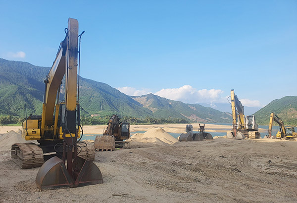 Quảng Nam: Khẩn trương đấu giá quyền khai thác khoáng sản đối với 39 điểm mỏ được phê duyệt