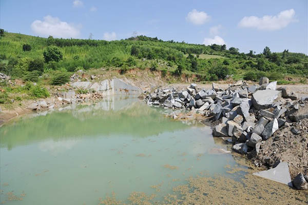 Phú Yên: Phê duyệt danh mục khu vực không đấu giá quyền khai thác khoáng sản