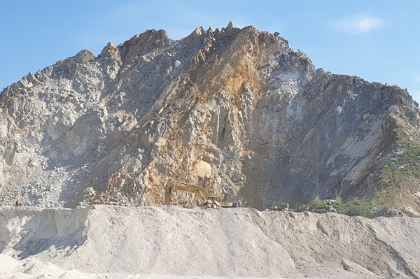Thanh Hoá: Sẽ kiểm tra 67 cơ sở khai thác, chế biến đá làm vật liệu xây dựng
